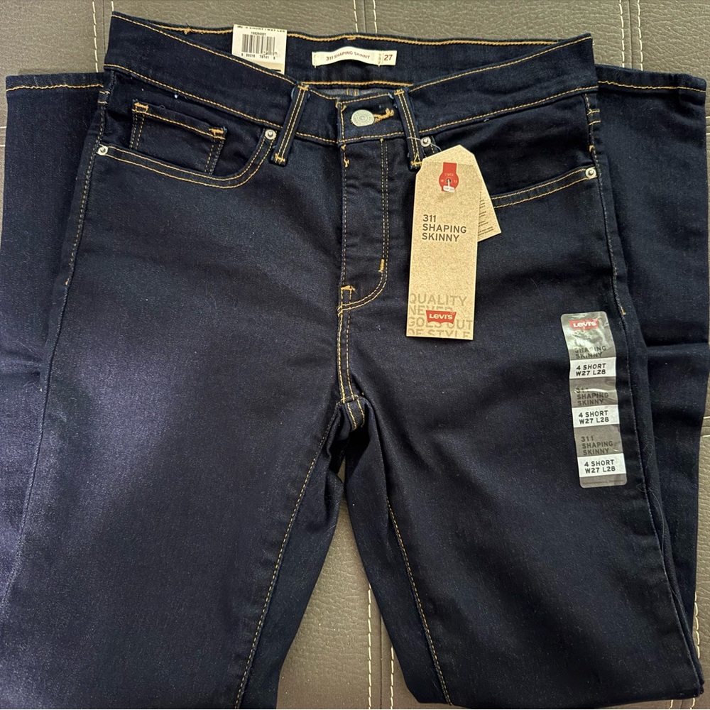 Levi's Women's Dark Blue Skinny Jeans